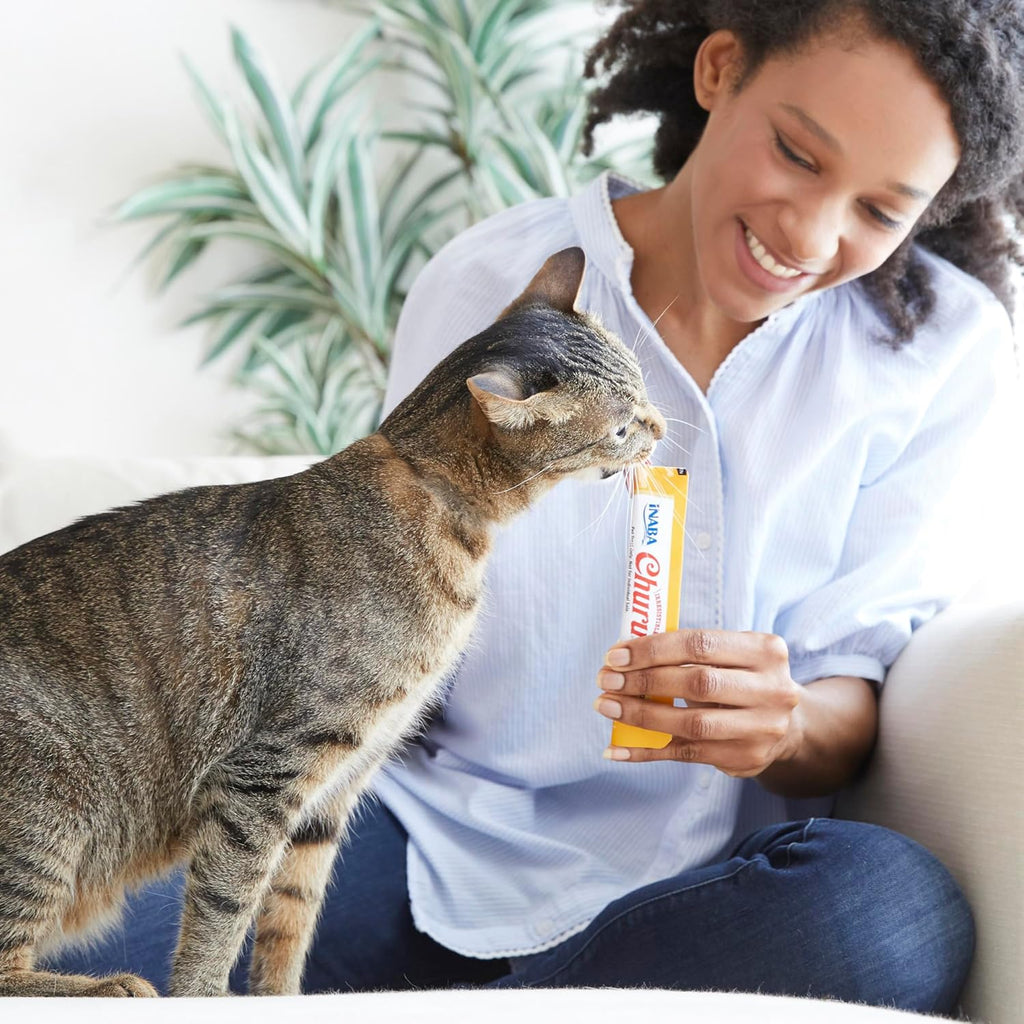 INABA Churu Cat Treats, Grain-Free, Lickable, Squeezable Creamy Pur̩e Cat